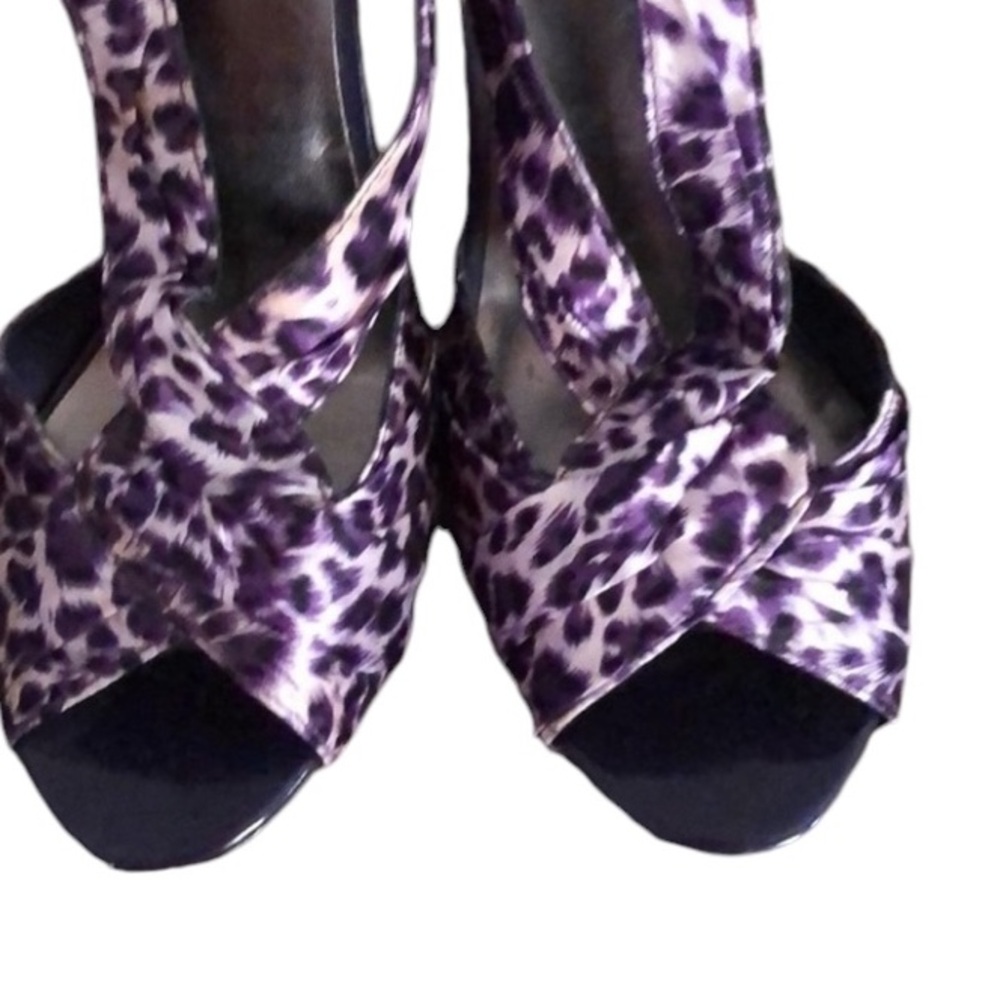 Wild Rose size 10 Purple Leopard Heels platform at toe for comfort - Picture 3 of 10